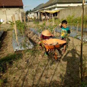 Read more about the article Kegiatan Anak Panti 3 YSI Cabang D.I. Yogyakarta